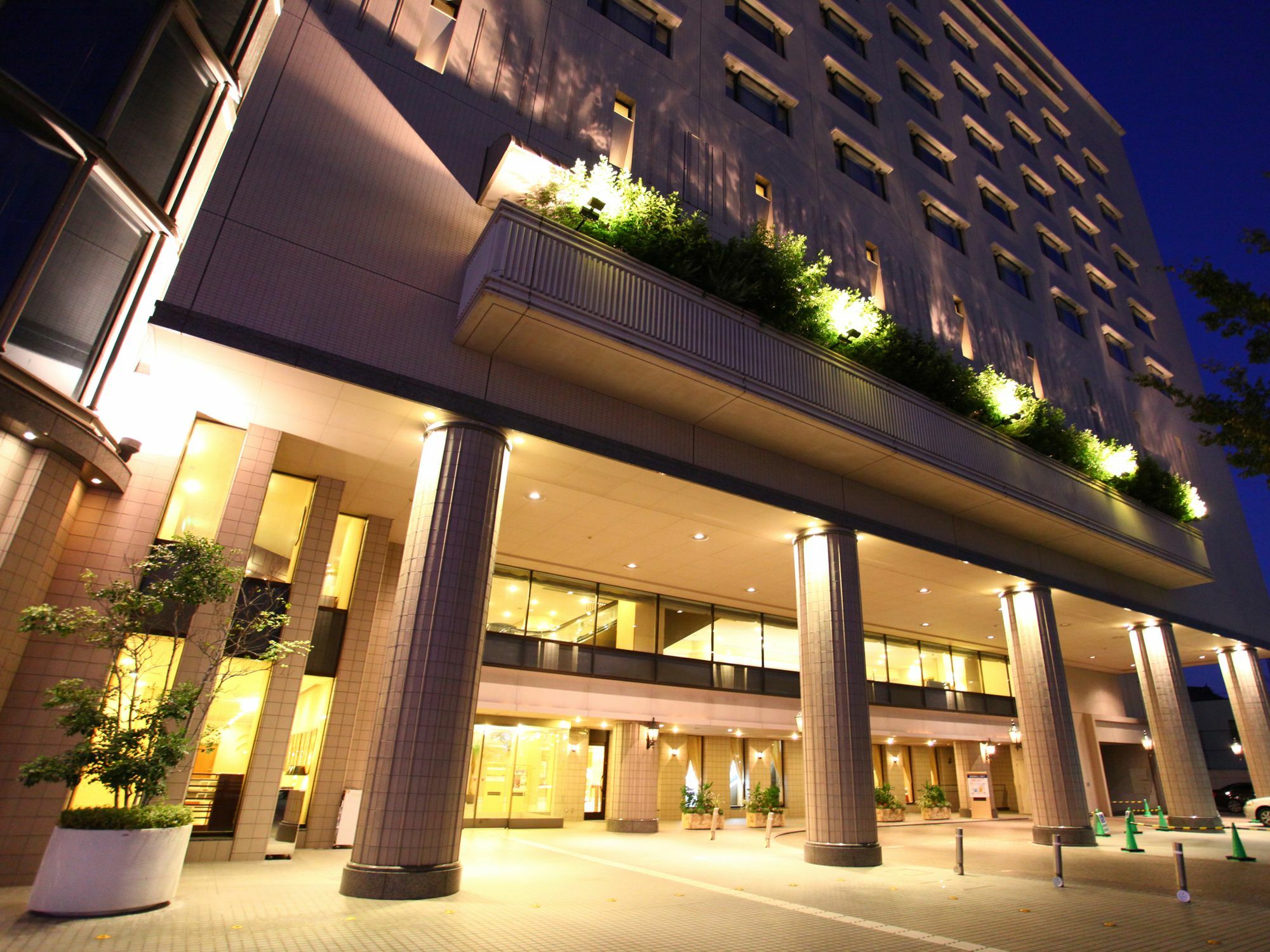 Hotel Crown Palais Chiryu Luaran gambar